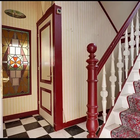 Sfeervolle Aan De Dorpsdijk Met Gratis Ontbijt Lobith